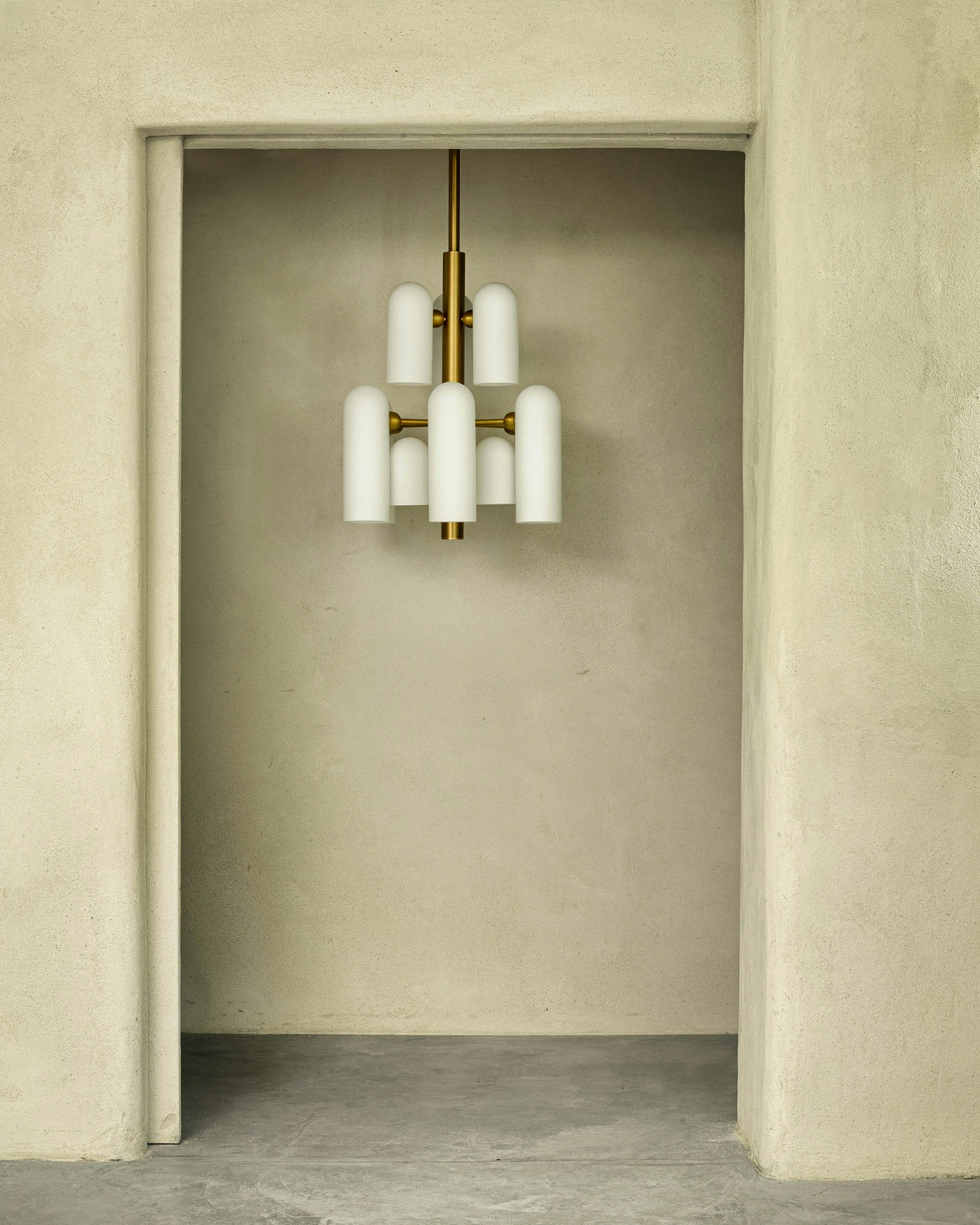 Schwung Odyssey 12 Chandelier